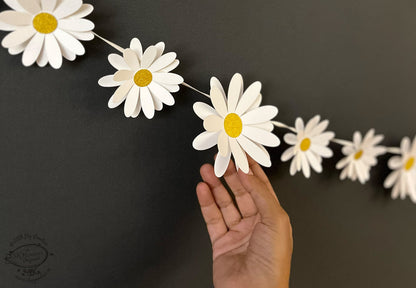 White Daisy Flower Paper Bunting